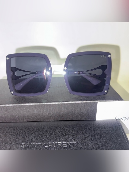 High Fashion Oversized Sunglasses Black White Statement Frames main image 4